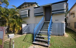 CITY LOCATION - HIGHSET GABLE HOME - REAR DECK - 6m X 6m SHED - 2 BEDROOMS.